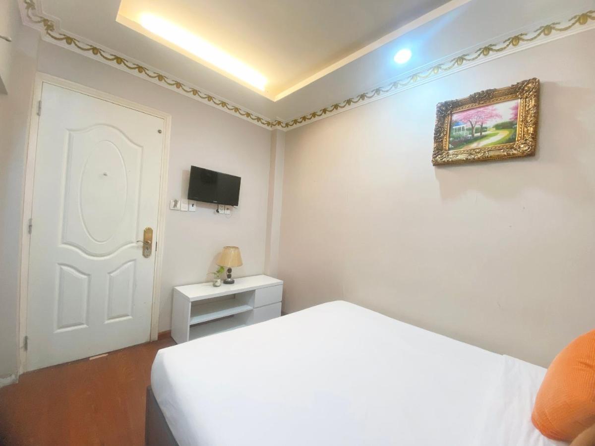 Crowne Bui Vien Hotel Ho Chi Minh City Bagian luar foto