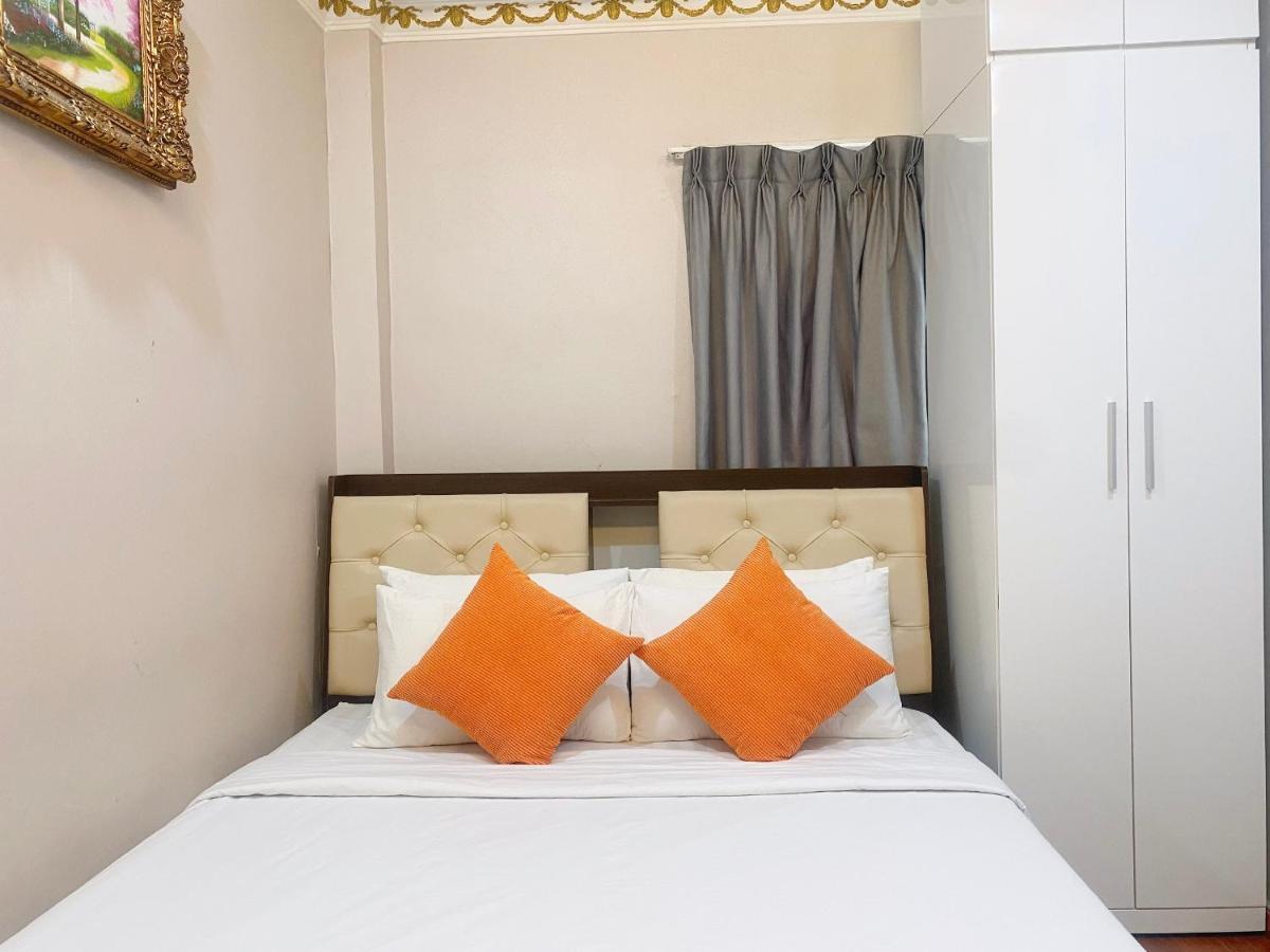 Crowne Bui Vien Hotel Ho Chi Minh City Bagian luar foto