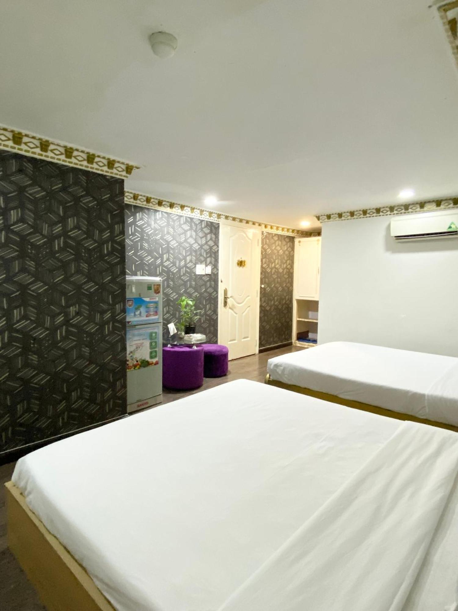 Crowne Bui Vien Hotel Ho Chi Minh City Bagian luar foto